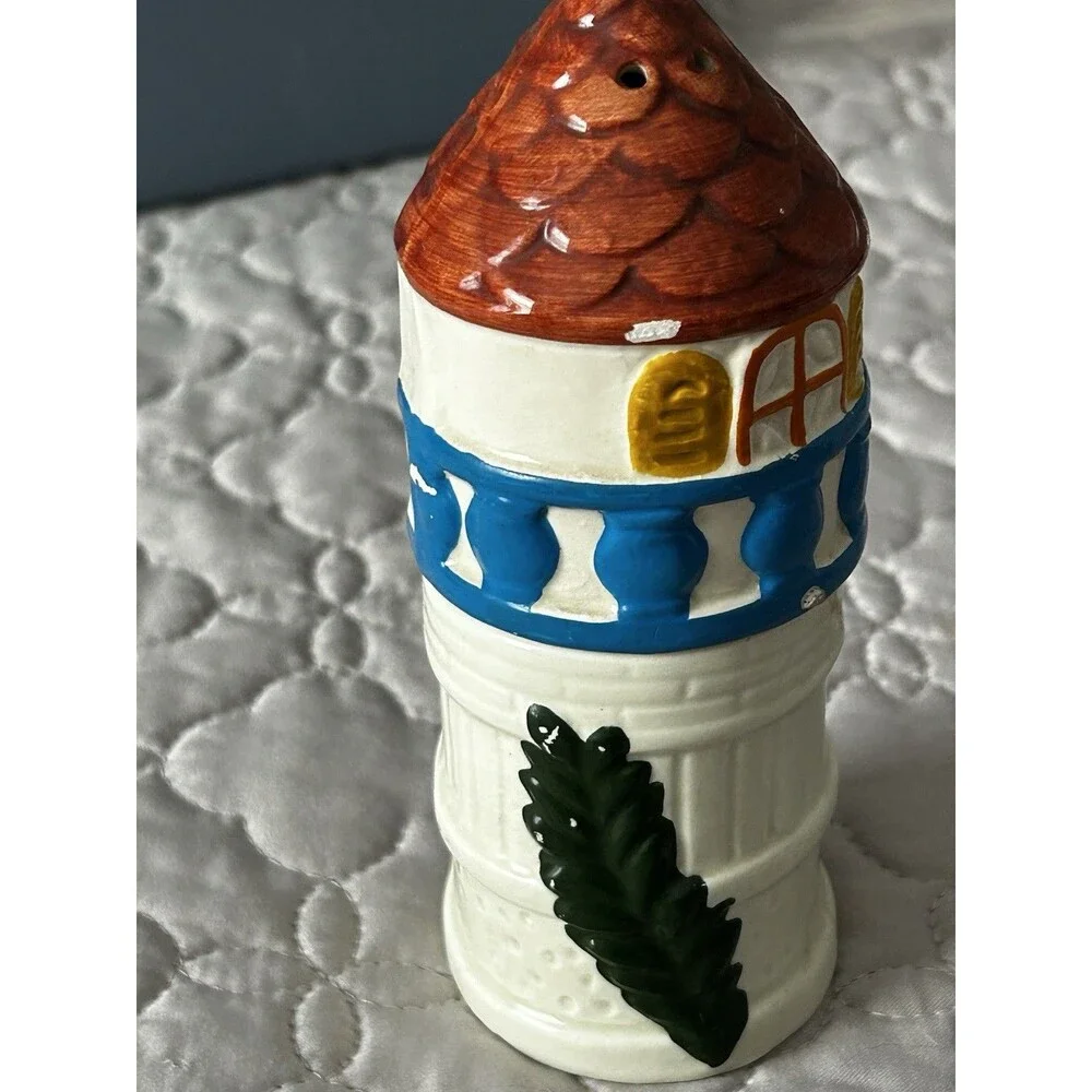 Vintage Ceramic Cottage Salt and Pepper Shakers